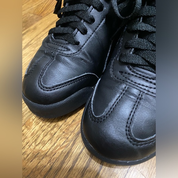 Puma Roma Shoes - Picture 8 of 9